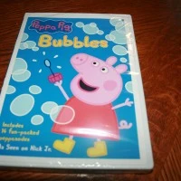 Peppa Pig Christmas & Peppa Pig Bubbles #2014HolidayGiftGuide Review & Giveaway Ends 12/23
