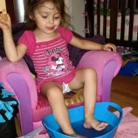 Perfectly Posh - Fabulous Fizzies Foot Soaks #Review #SpaDay #MommyDaughterTime